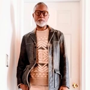 Old Navy Men's Tan and Gray Patterned Crewneck Sweater